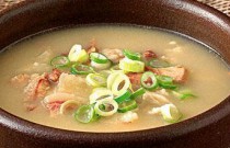 淮南牛肉湯美食傳奇，如何讓你的味蕾在同質(zhì)化中脫穎而出？
