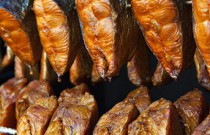 熏魚背后的創(chuàng)業(yè)傳奇！他們?nèi)绾瓮黄浦貒克倏次兜琅c夢想的較量！