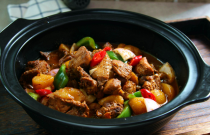 雞公煲如何逆襲成餐飲黑馬？創(chuàng)新之路點燃創(chuàng)業(yè)夢想！