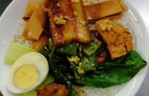 甏肉干飯成創(chuàng)業(yè)新寵？正宗與創(chuàng)新并重，網(wǎng)紅打卡點(diǎn)如何煉成？