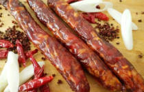 香腸創(chuàng)業(yè)有何秘訣？獨家配方+精準(zhǔn)營銷，讓你的香腸成食客白月光？
