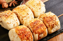 烤饅頭創(chuàng)業(yè)秘籍曝光！如何脫穎而出？傳統(tǒng)美食如何煥發(fā)新生？速看！
