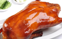 北京烤鴨哪家強(qiáng)？探尋最正宗美味，揭秘創(chuàng)業(yè)傳奇之路！！