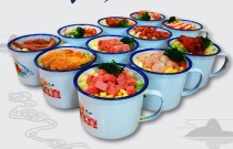 茶缸飯爆火！傳統(tǒng)美食怎么逆襲？創(chuàng)業(yè)者速看其奧秘！