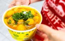 手打蝦滑揭秘！鮮美奧秘何在？速學(xué)制作，感受大海饋贈(zèng)！