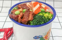 茶缸飯如何一躍成餐界黑馬？溫情創(chuàng)業(yè)路背后的驚天秘密！