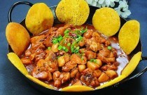 地鍋雞學(xué)習(xí)培訓(xùn)學(xué)?？孔V嗎？創(chuàng)業(yè)者都選這里，輕松學(xué)成開店！