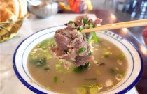 如何創(chuàng)業(yè)穩(wěn)盈利？想學羊湯，一鍋暖心味道抓住顧客！