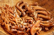 鴨貨鴨脖鹵味學(xué)習(xí)去哪？鴨貨鴨脖鹵味學(xué)習(xí)難嗎？創(chuàng)業(yè)者輕松掌握，利潤翻倍！
