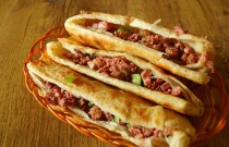 驢肉火燒培訓(xùn)多久能學(xué)會(huì)？資深師傅帶教，輕松開(kāi)店