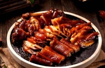 想學(xué)鹵味全套？鹵味培訓(xùn)學(xué)費揭秘，學(xué)鹵味全套需要多少錢？