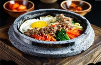 想加盟石鍋拌飯？加盟石鍋拌飯需要多少錢(qián)？石鍋拌飯加盟費(fèi)用大揭秘!