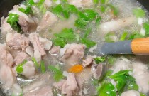 想學(xué)羊肉湯制作技術(shù)？羊肉湯哪里學(xué)？無加盟費，純技術(shù)傳授！
