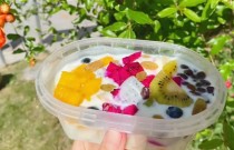 學(xué)會(huì)水果撈，輕松經(jīng)營小吃攤位，抓住市場需求。