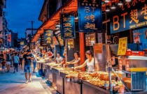 從技術(shù)到經(jīng)營，學(xué)小吃不僅是學(xué)做菜，更是學(xué)做生意。