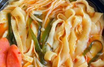 想學(xué)板面去哪里學(xué)比較好？學(xué)會這門手藝，輕松開店月入上萬！