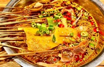 缽缽雞哪里學(xué)？想學(xué)缽缽雞技術(shù)？一站式教學(xué)帶你從零到開(kāi)店