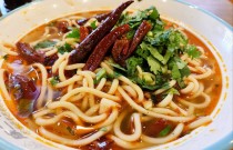 安徽牛肉板面的做法揭秘，學(xué)會(huì)它，你也能開店！