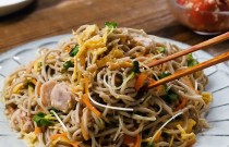 想學(xué)正宗涼拌菜？去哪里學(xué)最正宗，快來看看！