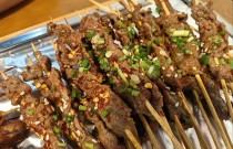 新手如何開(kāi)燒烤店：從零開(kāi)始的燒烤創(chuàng)業(yè)指南