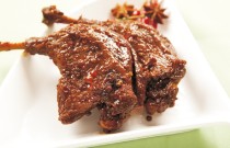 周黑鴨學(xué)技術(shù)培訓(xùn)在哪里？創(chuàng)業(yè)者必看，這些地方最靠譜！