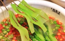 一人一串的缽缽雞？小份剛剛好，味道正當(dāng)紅！