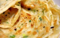 怎么做蔥油餅？關(guān)鍵技巧揭秘，軟香酥脆人人會(huì)做！