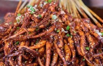 鐵板魷魚哪里學(xué)最好？掌握真本事，排隊(duì)都擋不?。?>
                        </a>
                        <div   id=