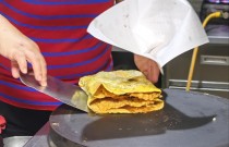 煎餅果子怎么調(diào)面糊？配比才是關(guān)鍵，調(diào)得好生意才能火！