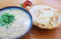 老糝湯的配方是什么？傳統(tǒng)風(fēng)味如何熬？學(xué)會這招你也能做出正宗口感！