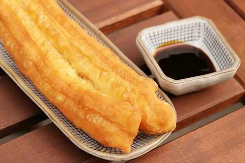 燒餅油條學藝之旅：探尋專業(yè)培訓機構(gòu)，掌握傳統(tǒng)早餐精髓