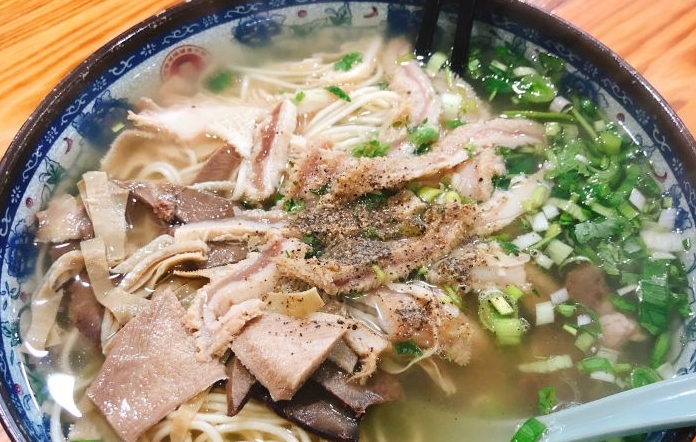 想學(xué)牛雜面？哪里學(xué)技術(shù)最地道？選擇廚仟藝，不加盟不拿料！