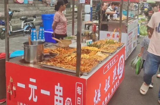如何學(xué)熱鹵串串?dāng)[攤技術(shù)？從零開始，學(xué)最正宗的技術(shù)！