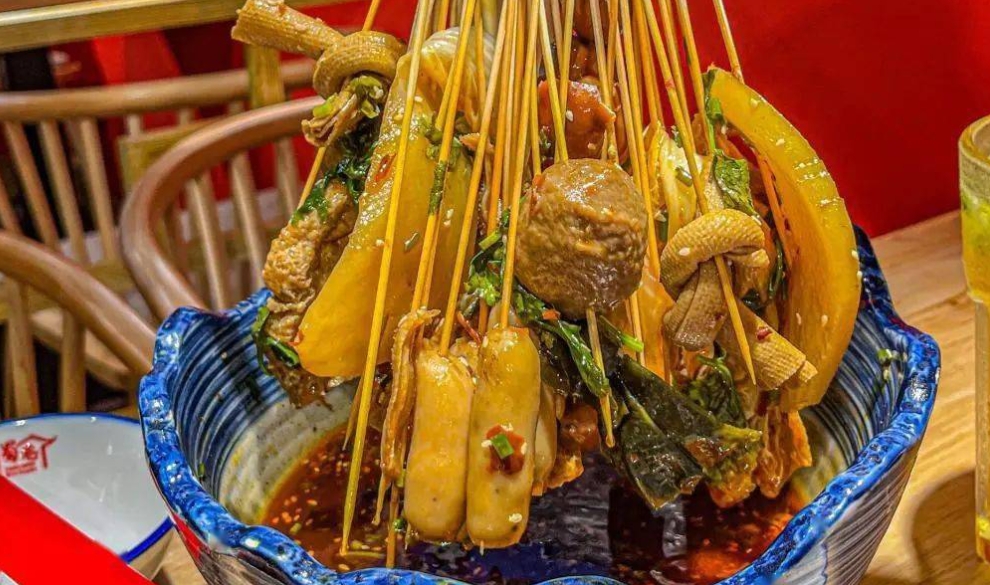 想開串串香店？帶你一步步掌握湯底核心配方，不加盟更輕松！