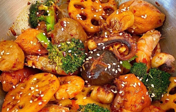想開(kāi)麻辣香鍋店？麻辣香鍋技術(shù)去哪學(xué)？避開(kāi)加盟套路的正確選擇