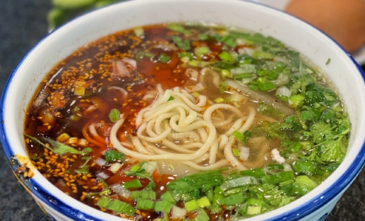 你也能做出正宗的蘭州拉面湯！掌握配方，味道不同凡響