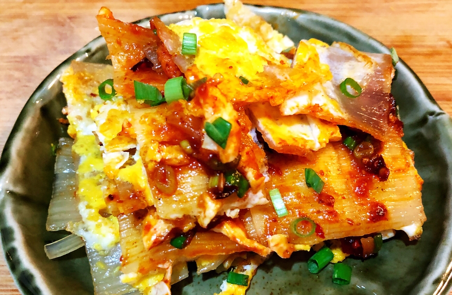 學(xué)烤冷面去哪里學(xué)最好？掌握這幾點(diǎn)輕松學(xué)會(huì)！
