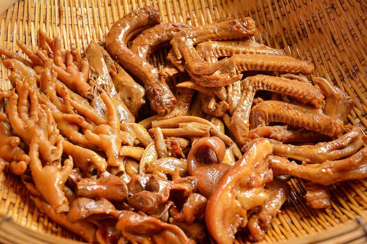 想開個(gè)熟食店去哪里學(xué)？廚仟藝教你純技術(shù)配方！