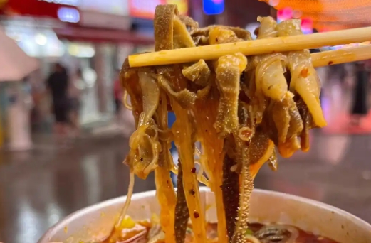 如何制作正宗牛雜粉絲湯，帶來(lái)爆款餐飲體驗(yàn)！