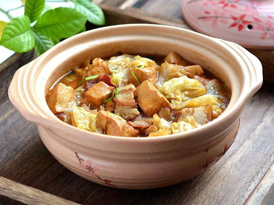 砂鍋菜不止好吃！這10道經(jīng)典做法你不可錯(cuò)過(guò)！