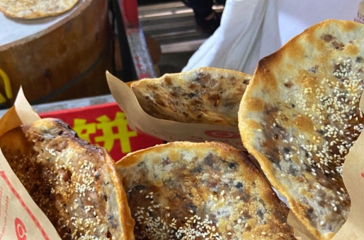梅干菜燒餅：傳統(tǒng)美味再創(chuàng)新，市場需求逐漸擴(kuò)大，成為餐飲創(chuàng)業(yè)新機(jī)遇