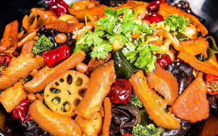 唐山哪里可以學(xué)麻辣燙？廚仟藝教你做地道麻辣燙！
