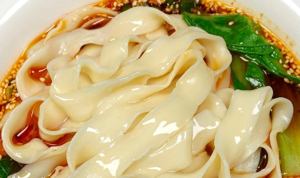 想學(xué)板面去哪里學(xué)比較好？學(xué)會(huì)這門(mén)手藝，輕松開(kāi)店月入上萬(wàn)！