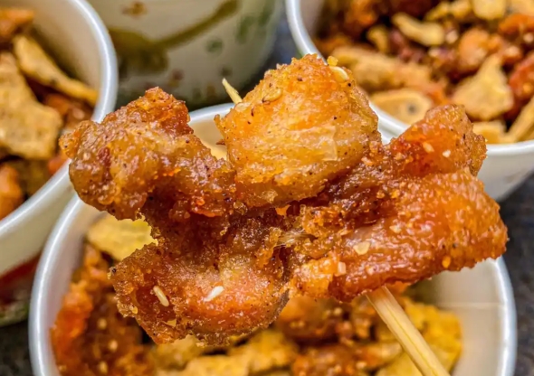 想學(xué)蟹黃鍋巴雞？學(xué)費(fèi)透明，學(xué)習(xí)正宗配方