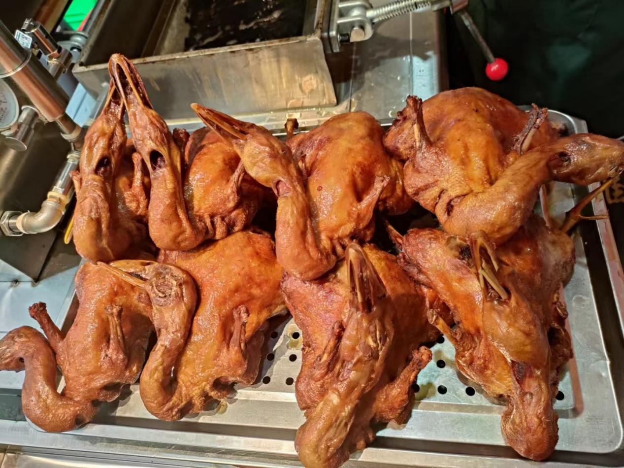 想學(xué)醉仙鴨的正宗做法？配方配料做法詳細(xì)流程告訴你！