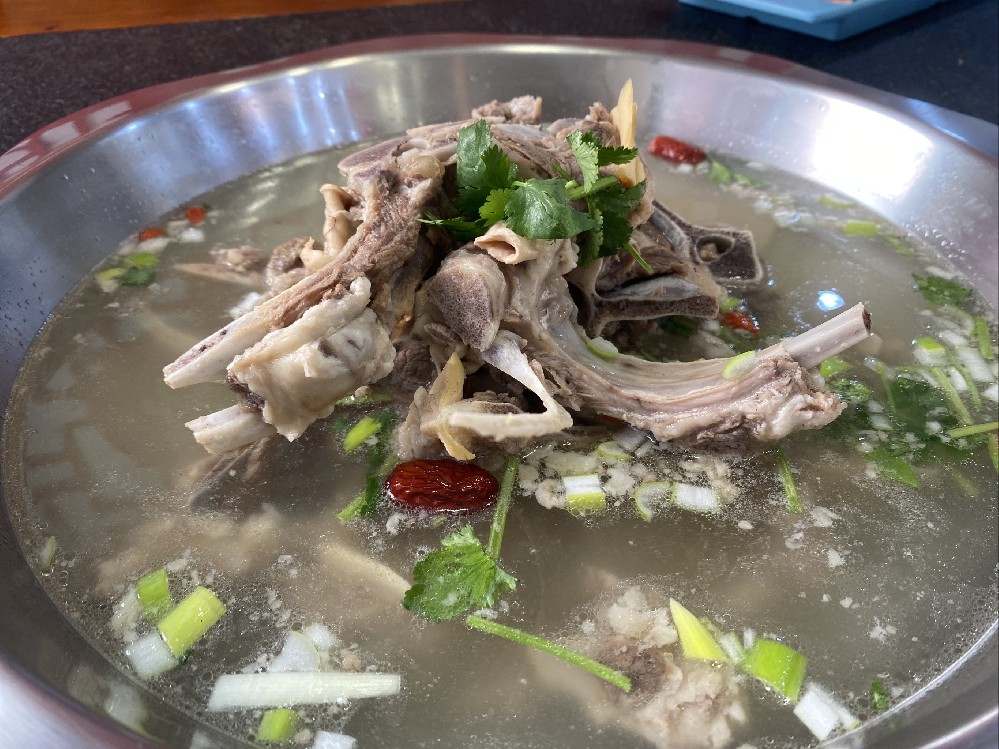 羊蝎子火鍋技術(shù)培訓(xùn)，學(xué)會為止！業(yè)內(nèi)揭秘：這些坑你一定要避開！