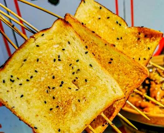烤面包片的做法：如何烤出外脆內(nèi)軟的美味面包片？