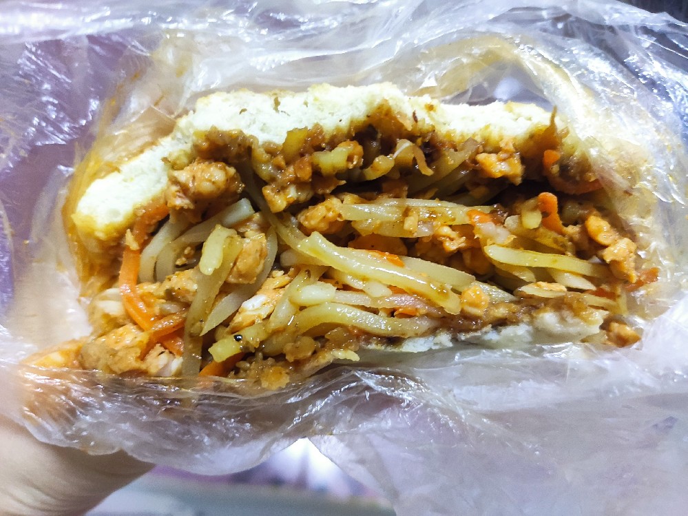 鐵板里脊夾餅好賣嗎？學(xué)做技術(shù)難不難？