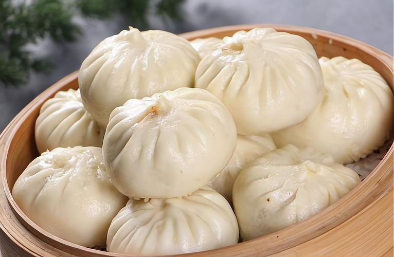 一天賣300個(gè)包子利潤多少？算筆賬，嚇一跳！