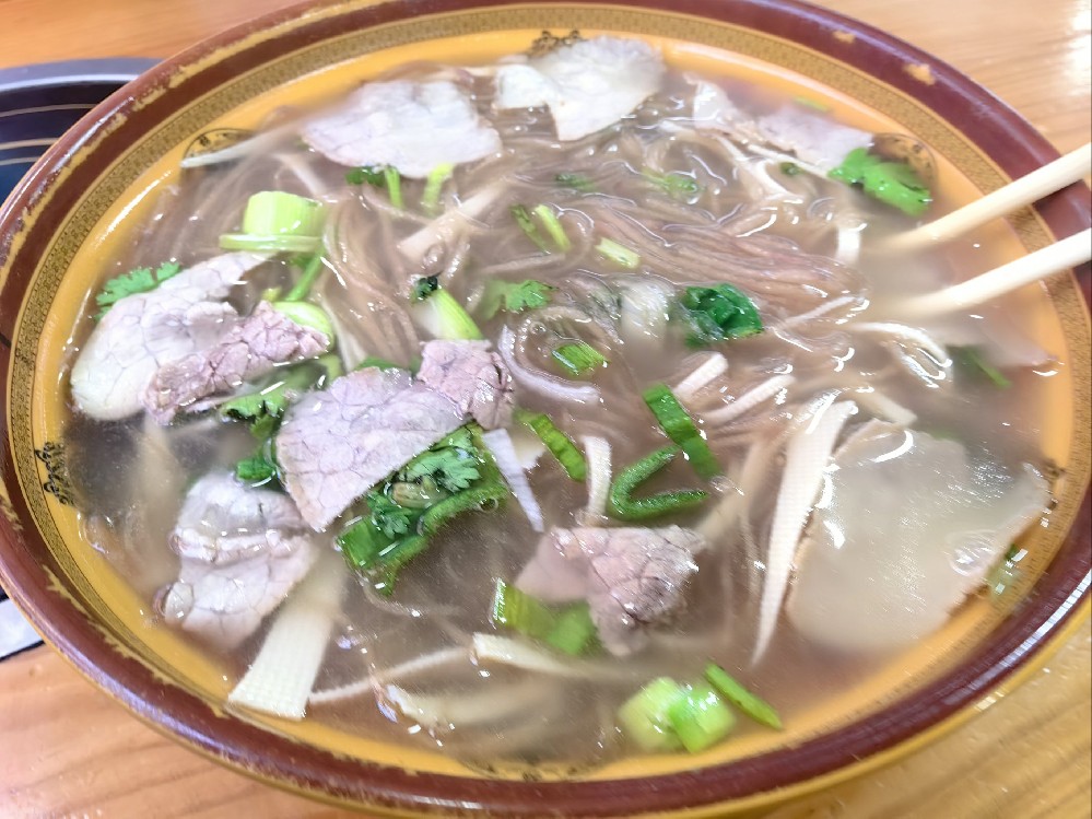 牛肉湯一年能掙三十萬嗎？成本怎么算，前景如何看！